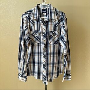 Men’s Wrangler Pearl Snap Button Up